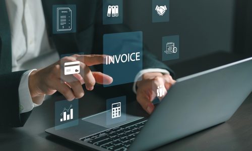 Man,Using,Tablet,Computer,With,Invoice,Location,Icons,On,Virtual